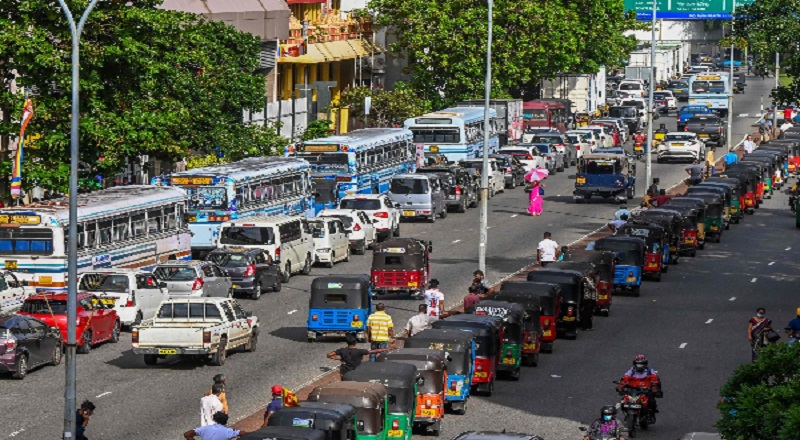  5 நாட்களாக காத்திருந்த டிப்பர் ரக வாகனத்தின் சாரதி, தனது வாகனத்தில் உயிரிழந்துள்ளார் 